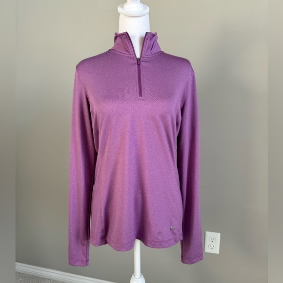 Nike Golf Women's Dri-Fit 1/4 Zip Pullover Purple Medium - Picture 1 of 6